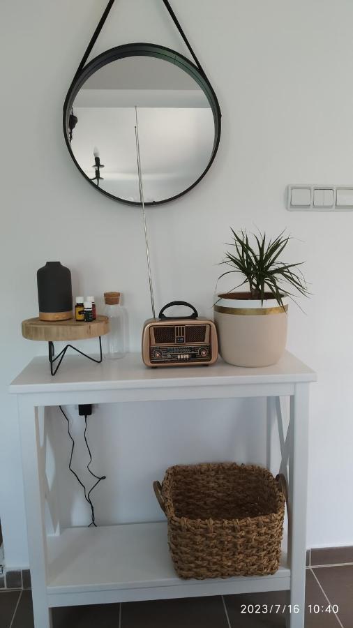 Apartman Stara Tresnja Kladovo Esterno foto