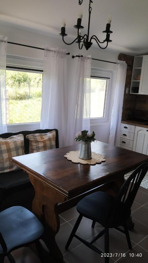 Apartman Stara Tresnja Kladovo Esterno foto